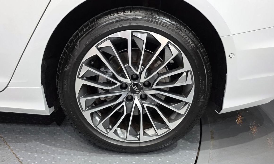 Audi A6 2025