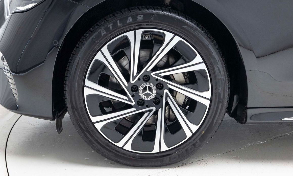 Mercedes-Benz E-Class 2024