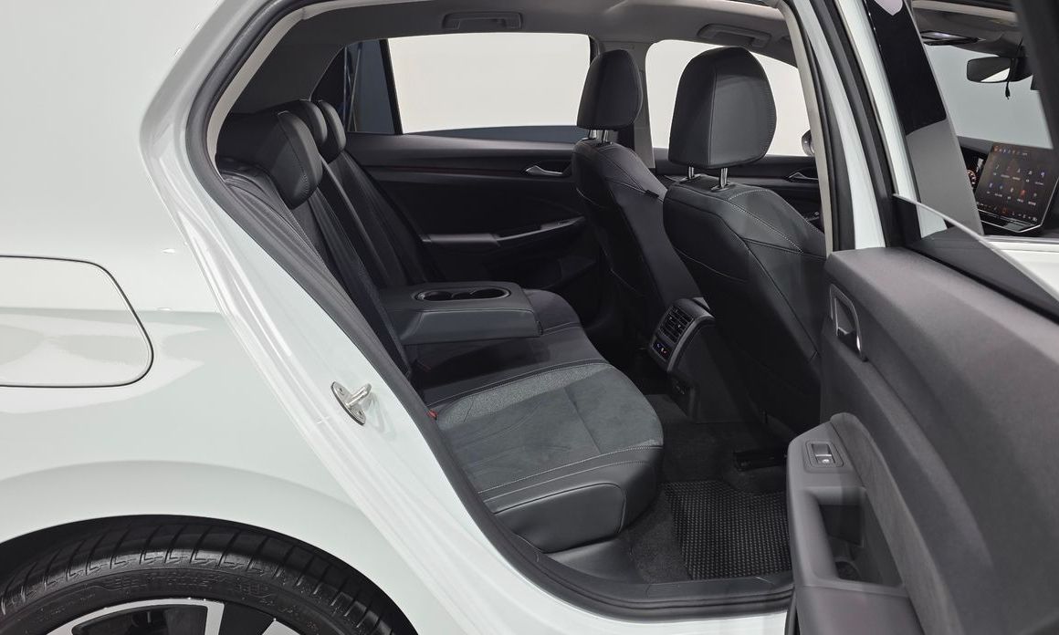 Volkswagen Golf 2025