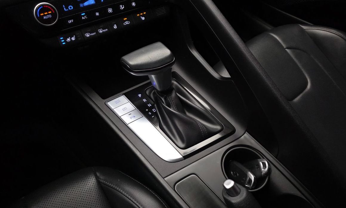 Hyundai AVANTE 2021