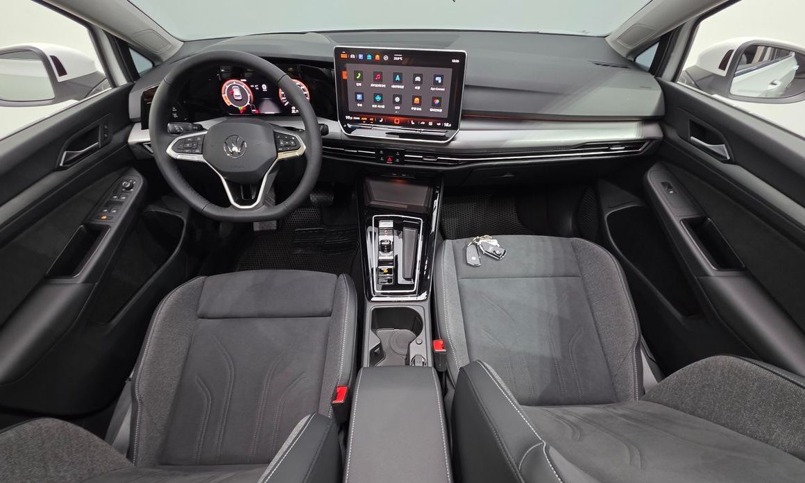 Volkswagen Golf 2025