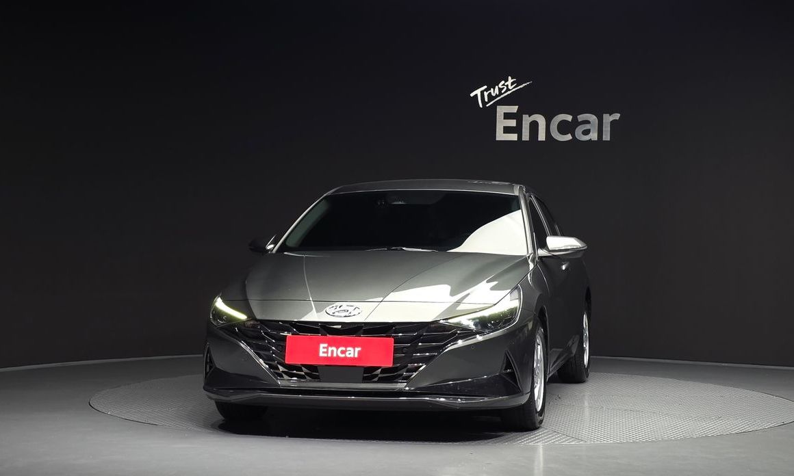 Hyundai AVANTE 2021