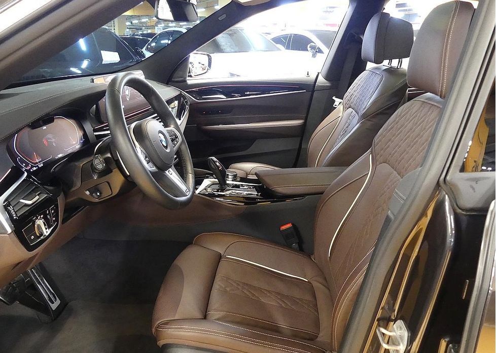 BMW Gran Turismo 2024