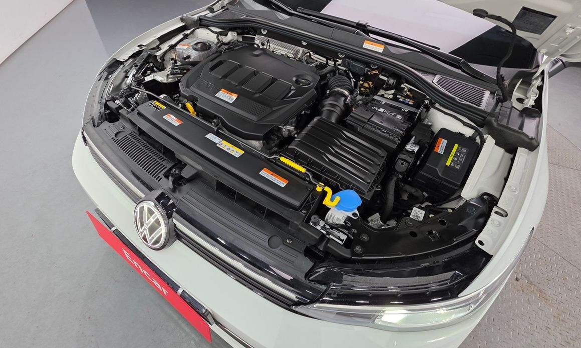 Volkswagen Golf 2025