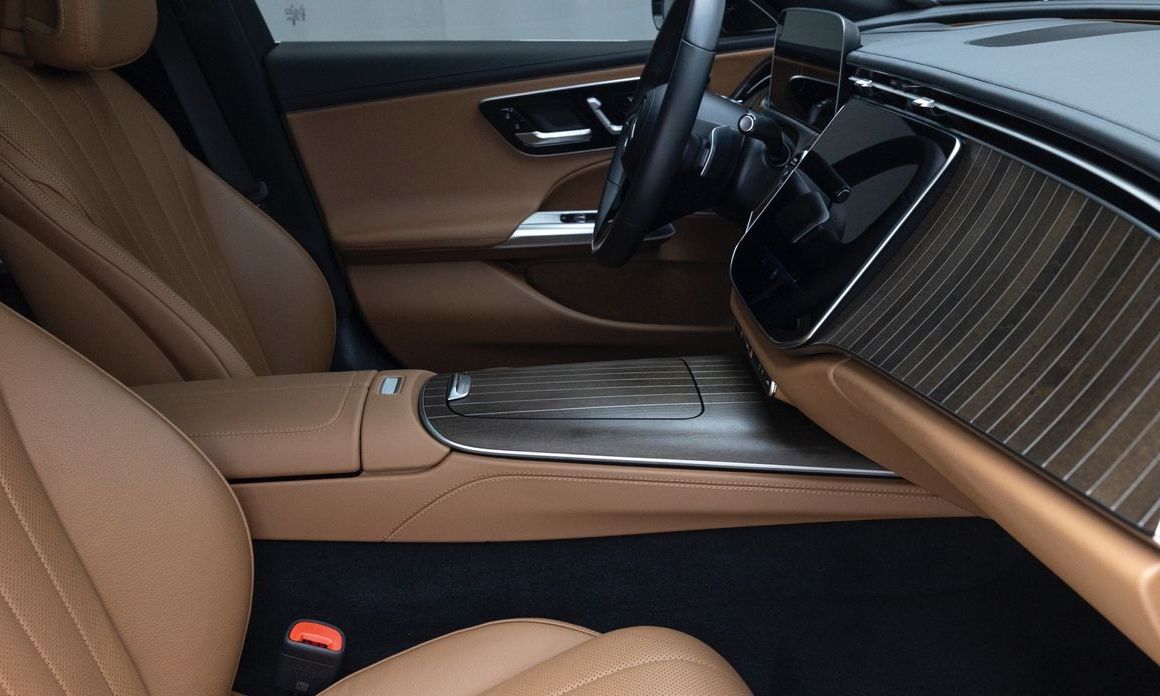 Mercedes-Benz E-Class 2024