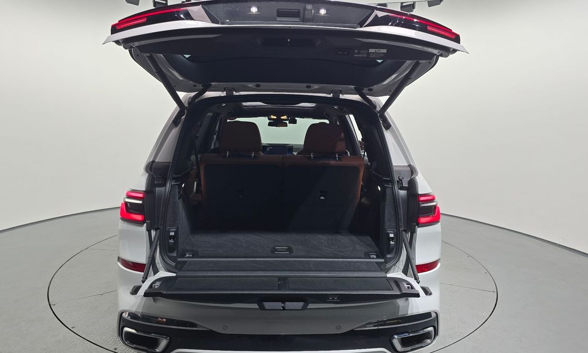 BMW X7 2024