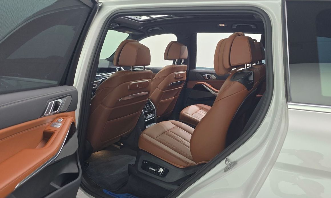 BMW X7 2024