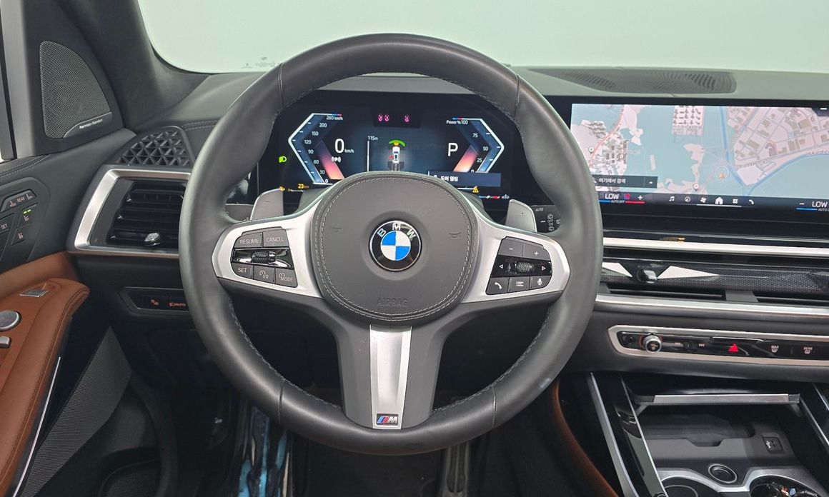 BMW X7 2024