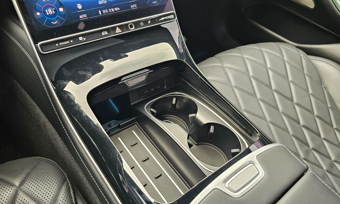 Mercedes-Benz S-Class 2021