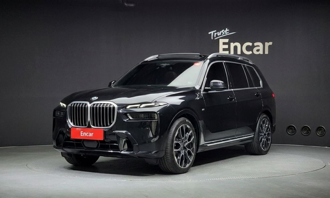 BMW X7 2025