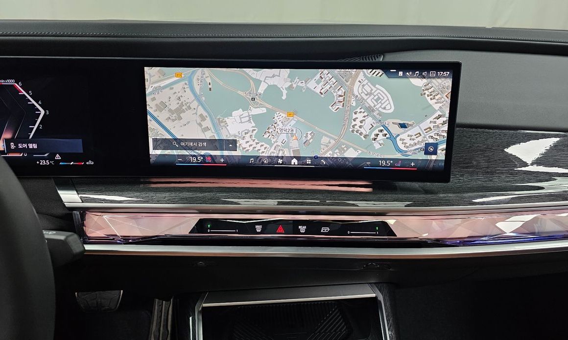 BMW 7-Series 2024