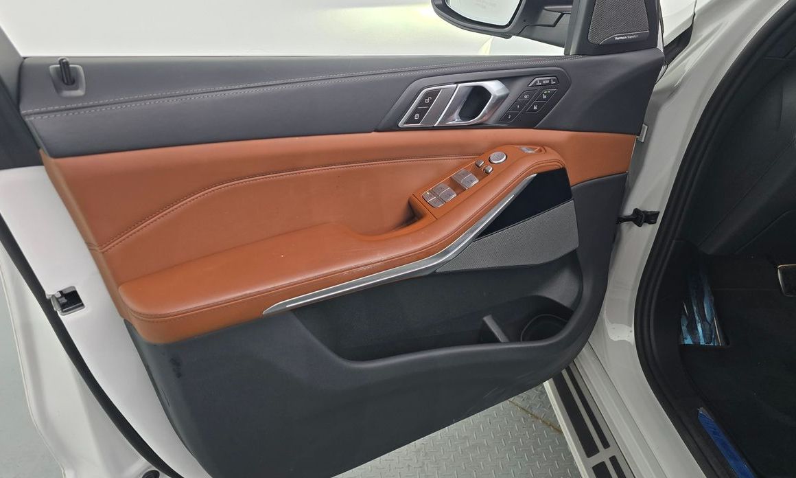 BMW X7 2024