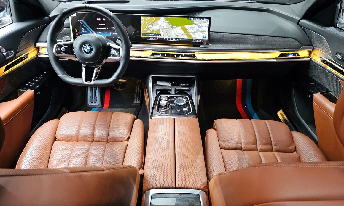 BMW 7-Series 2024