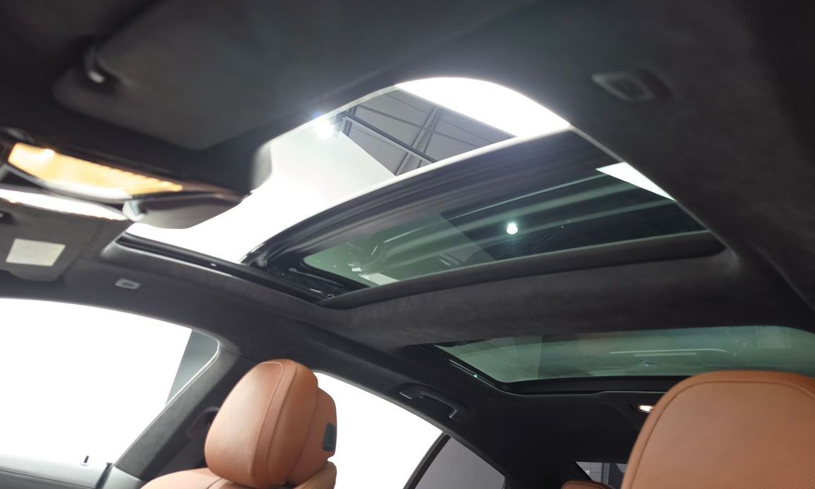 BMW 8-Series 2023