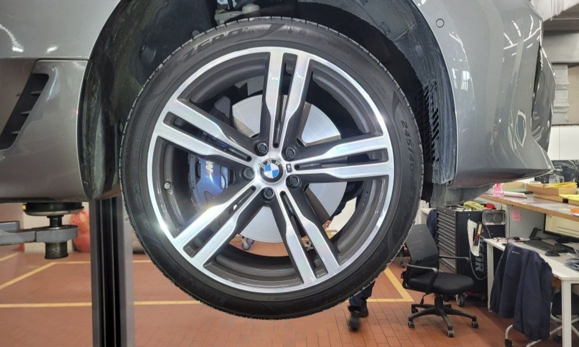BMW Gran Turismo 2024