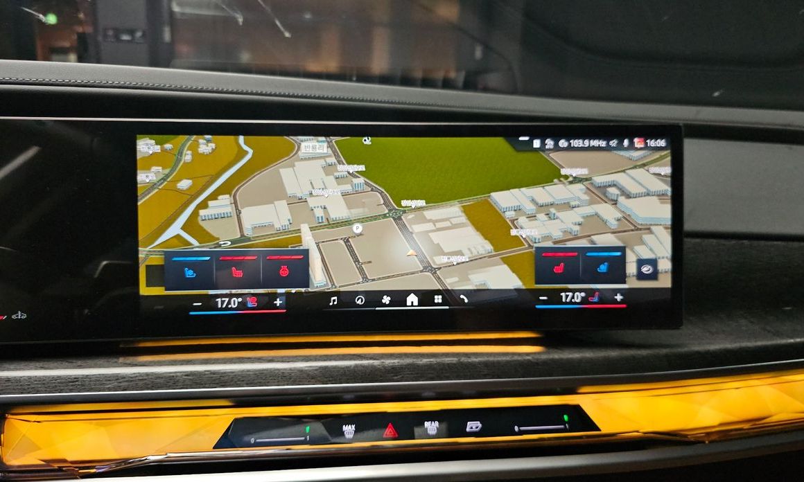 BMW 7-Series 2024