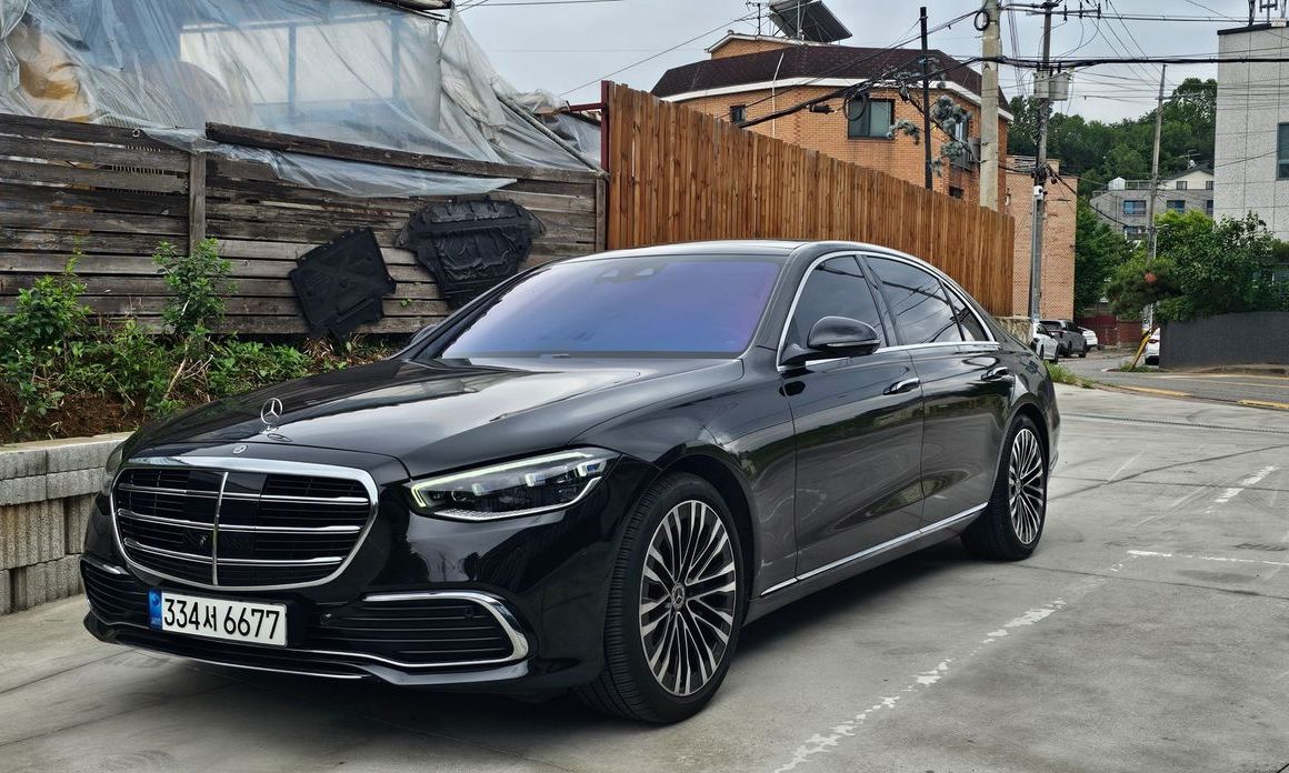 Mercedes-Benz S-Class 2021