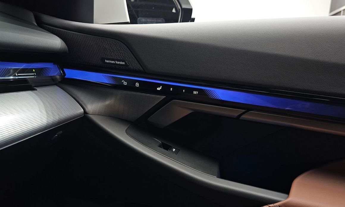 BMW 5-Series 2025