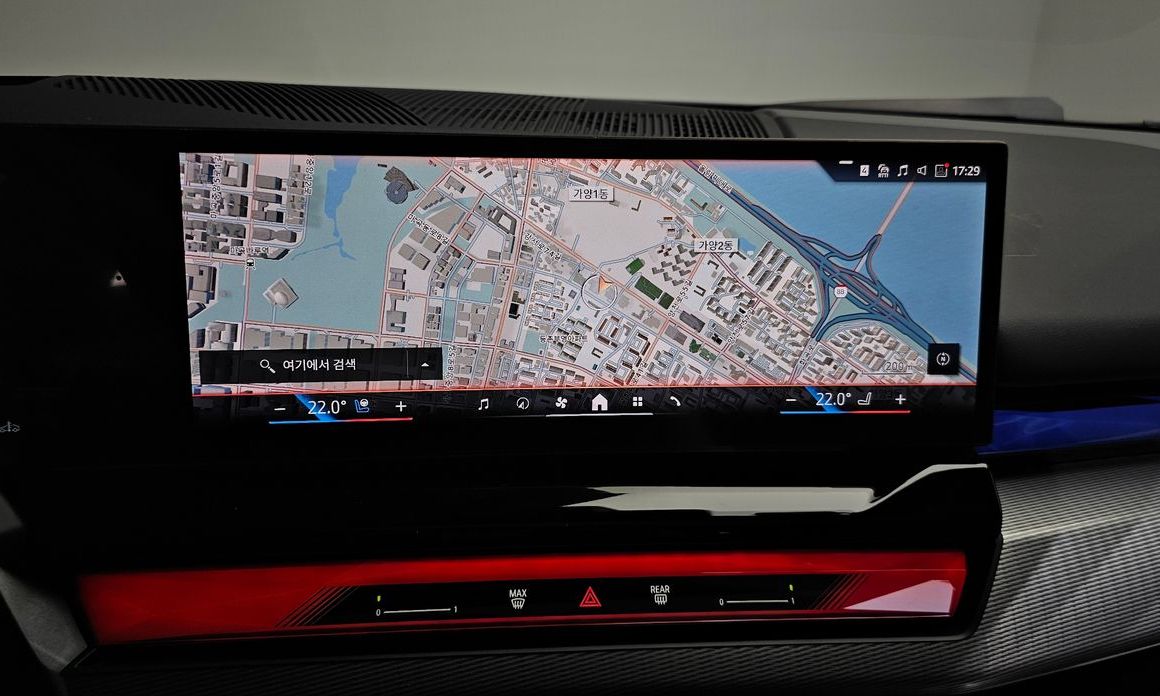 BMW 5-Series 2025
