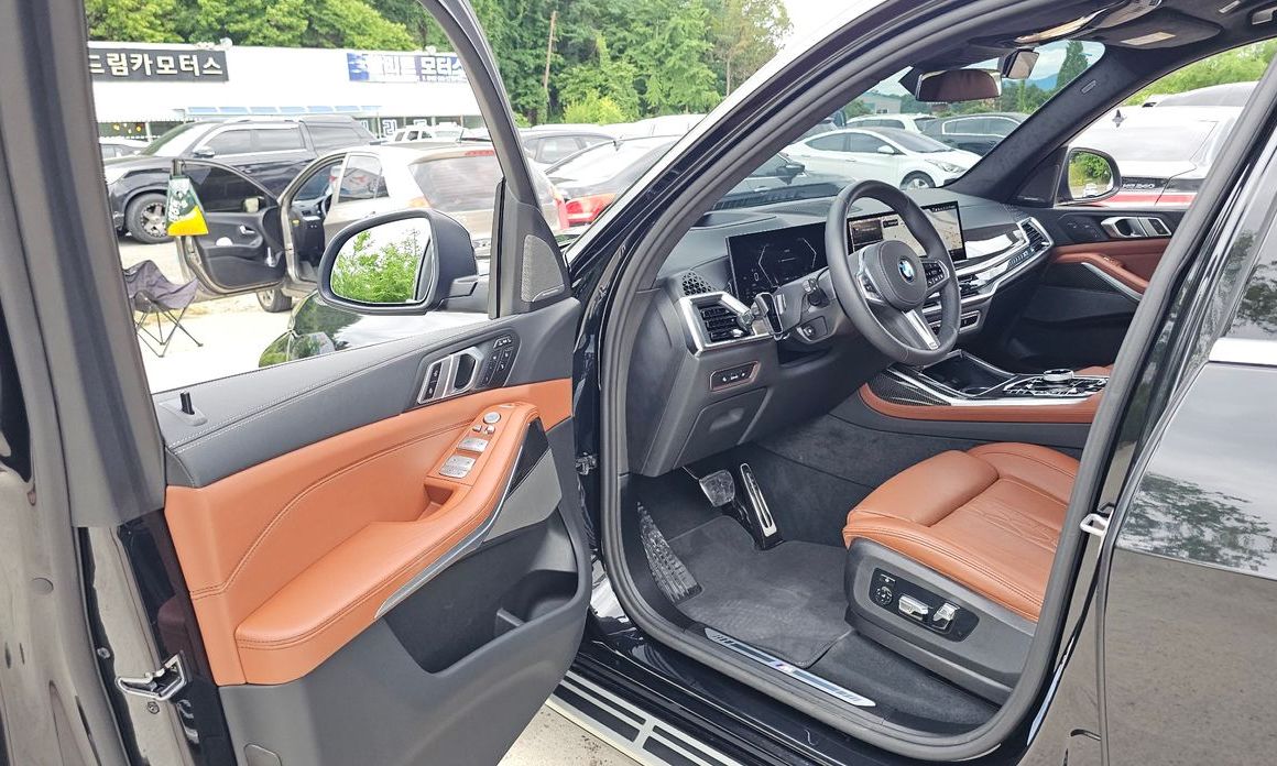 BMW X7 2025
