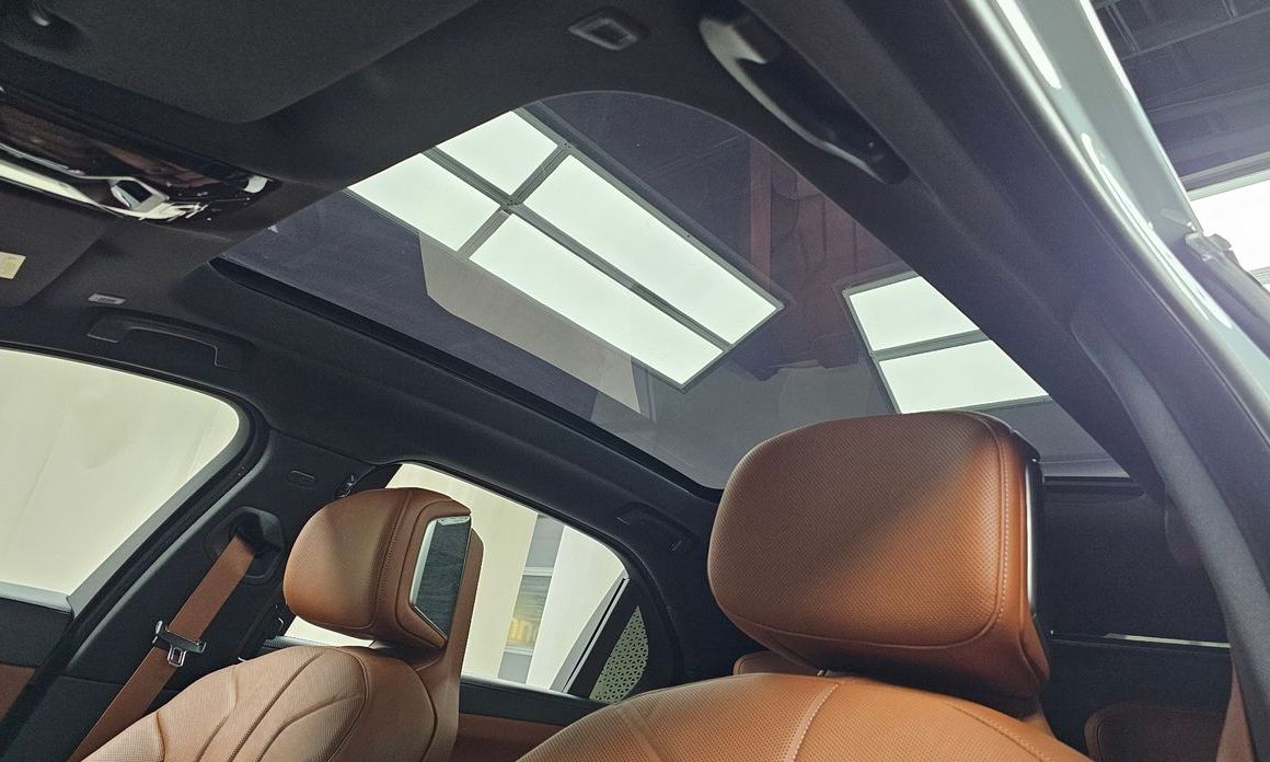 BMW 7-Series 2024