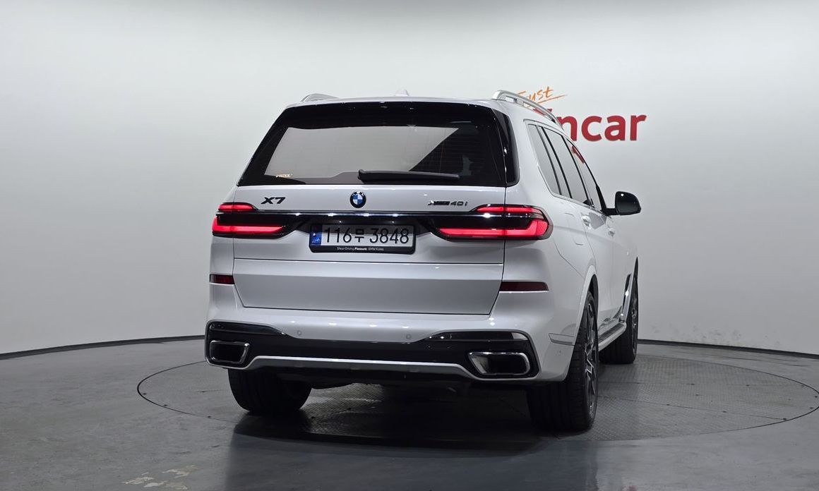 BMW X7 2024