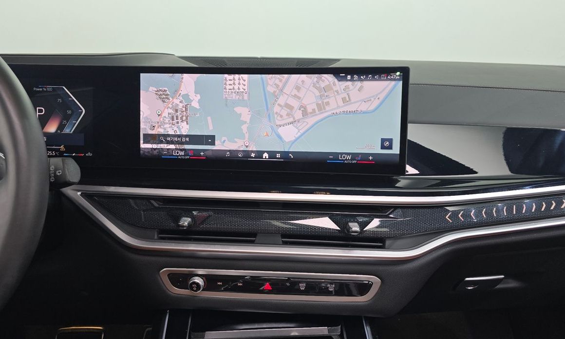 BMW X7 2024