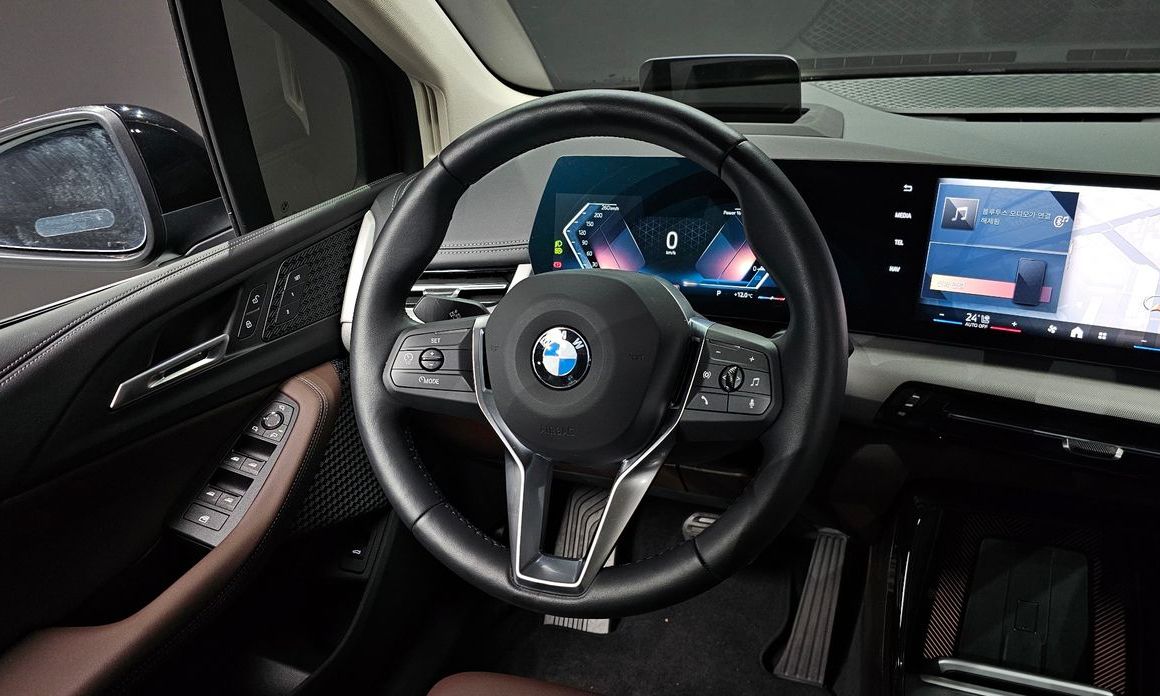 BMW 2-Series 2025