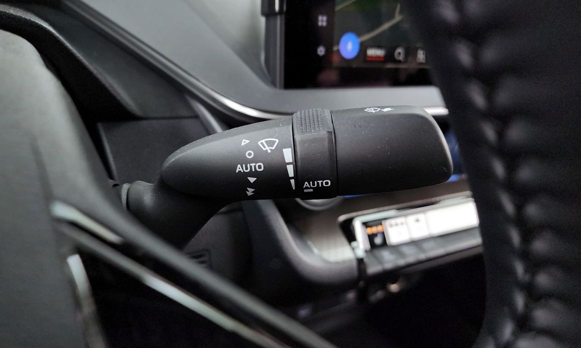 Toyota Prius 2025