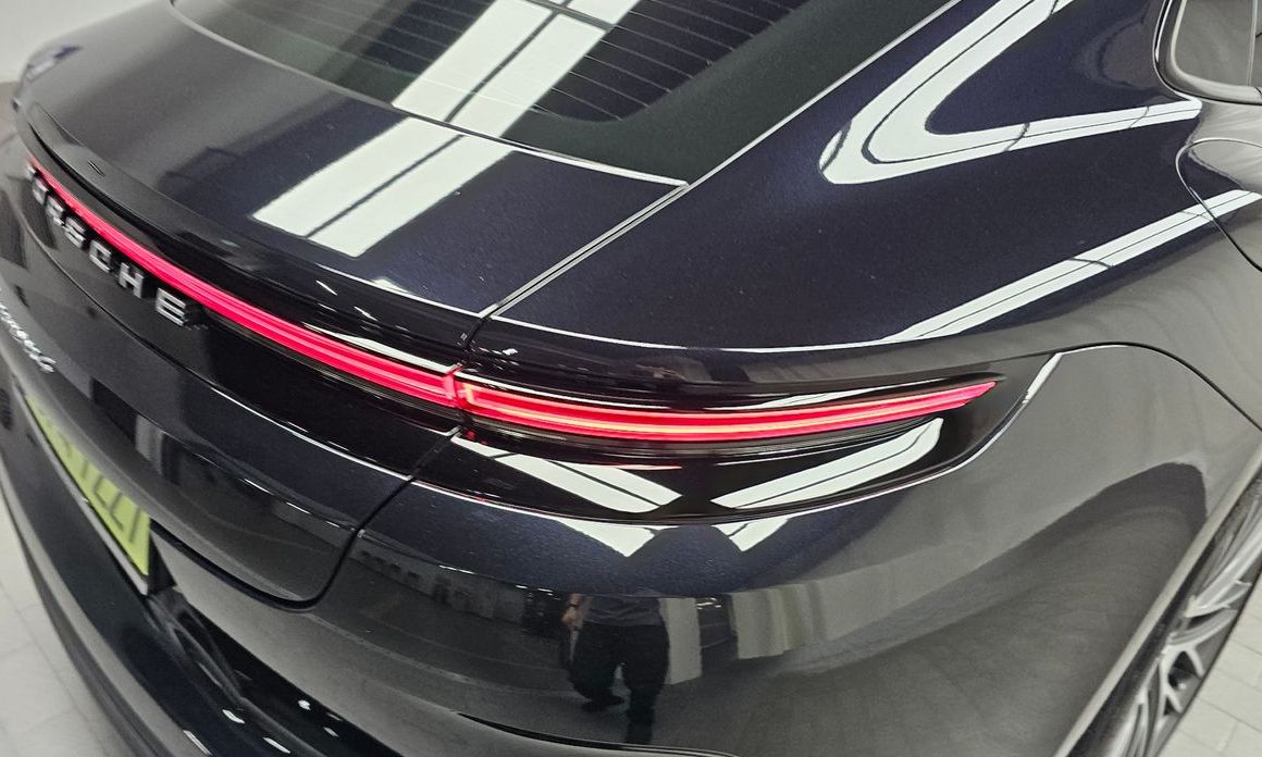 Porsche Panamera 2024