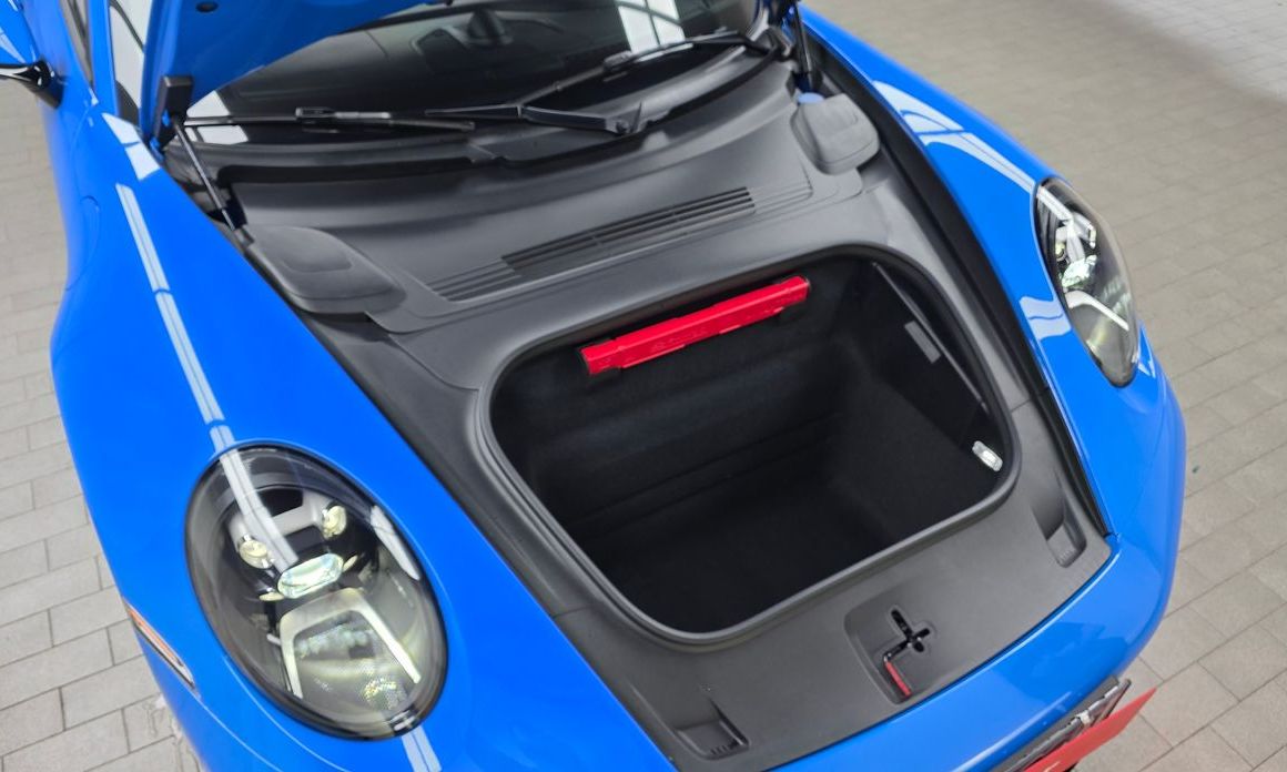 Porsche 911 2023