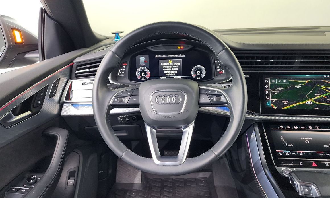 Audi Q8 2020