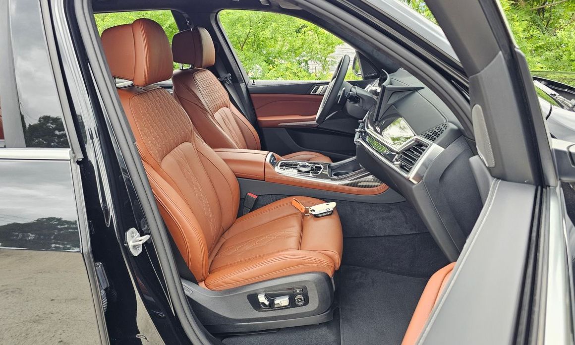 BMW X7 2025