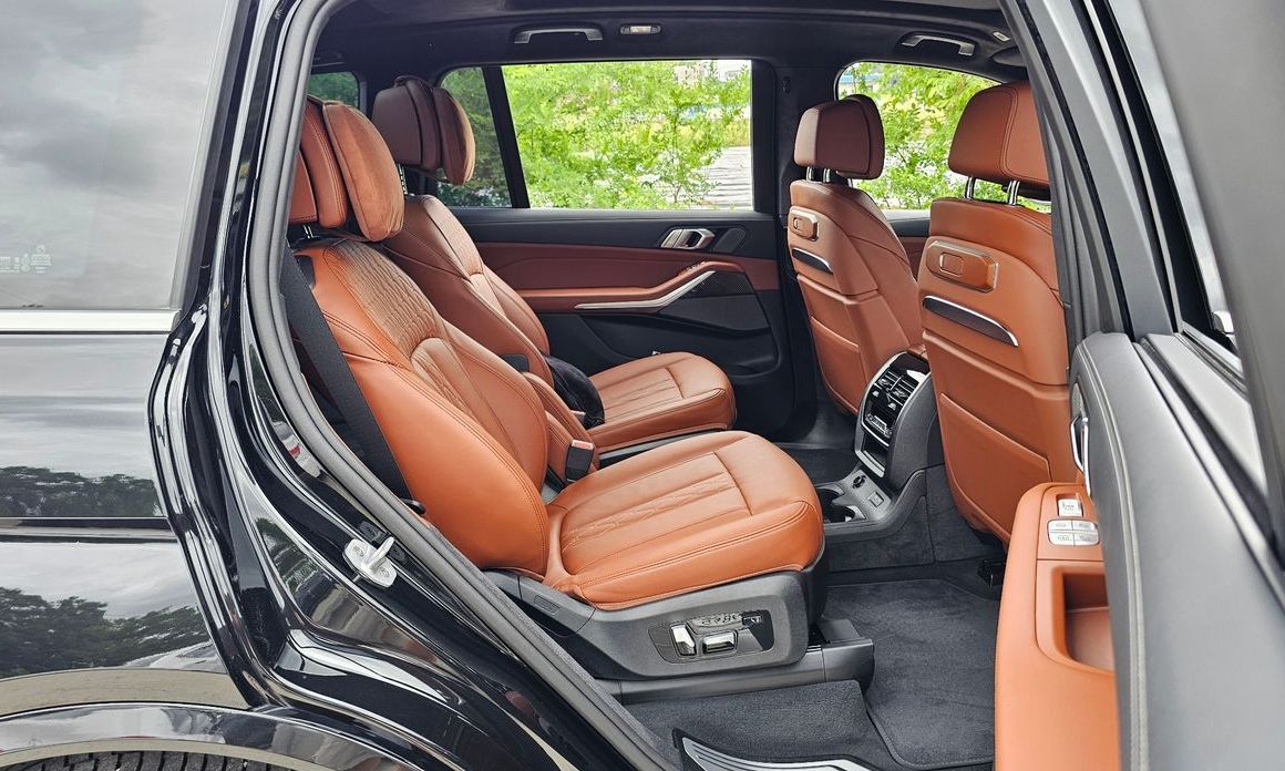 BMW X7 2025