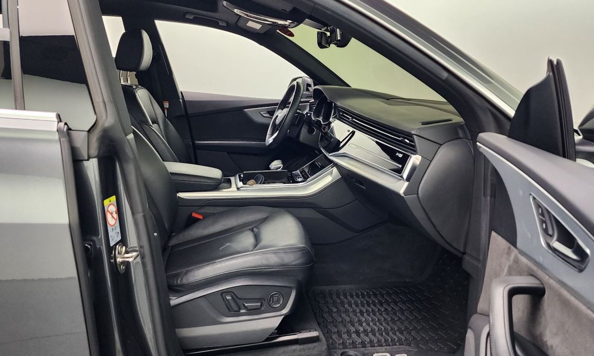 Audi Q8 2020