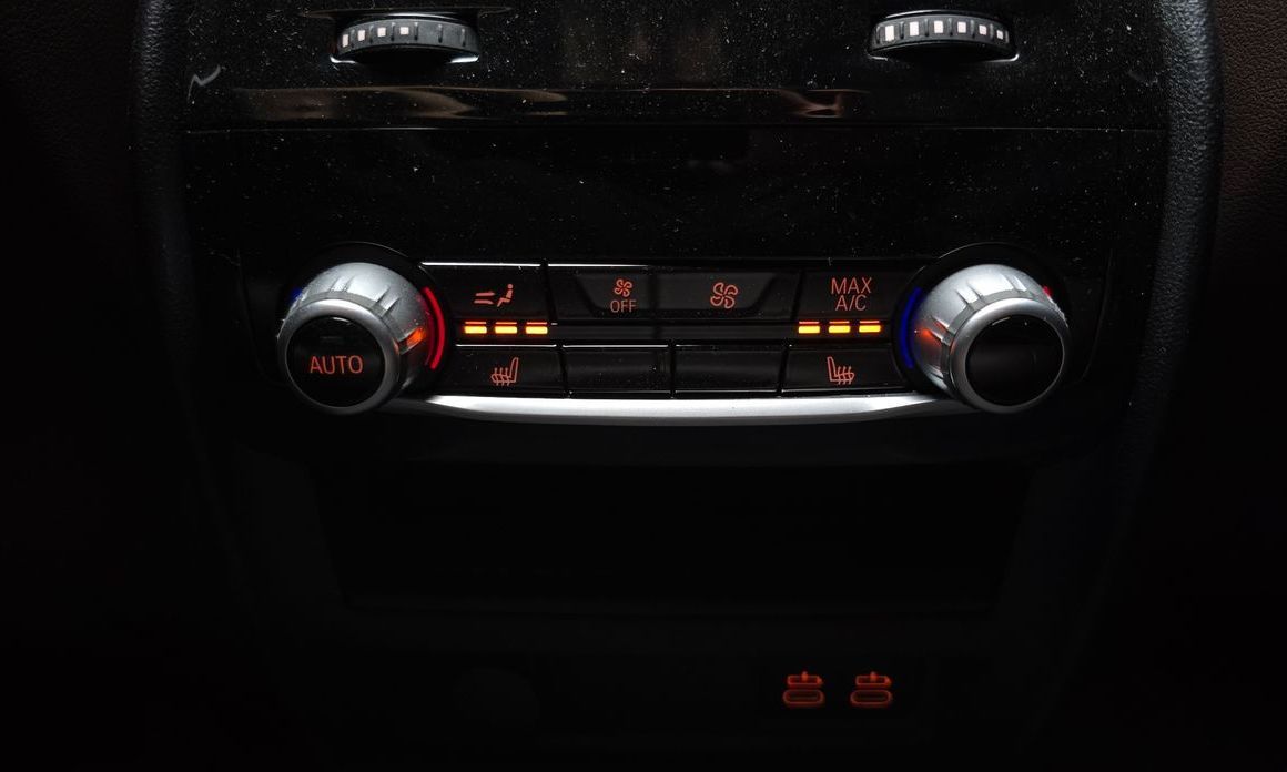 BMW 5-Series 2023