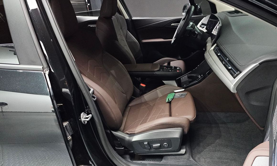 BMW 2-Series 2025