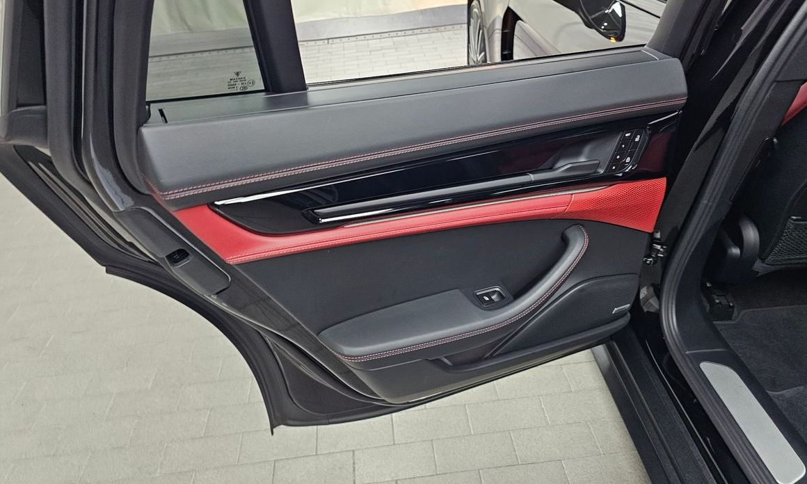 Porsche Panamera 2024