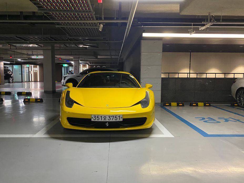 Ferrari 458 2013