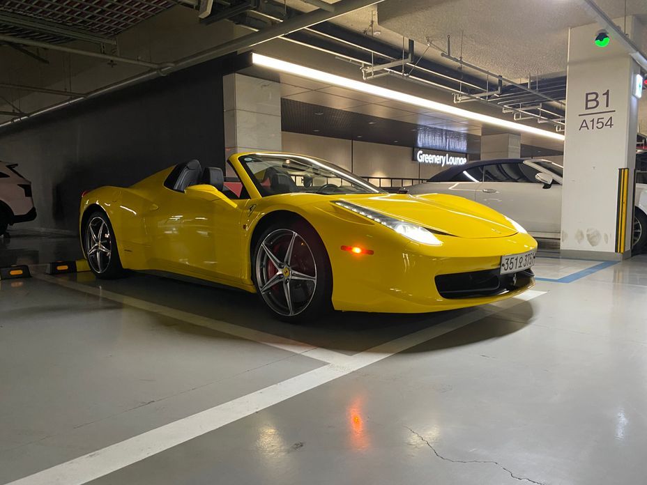 Ferrari 458 2013