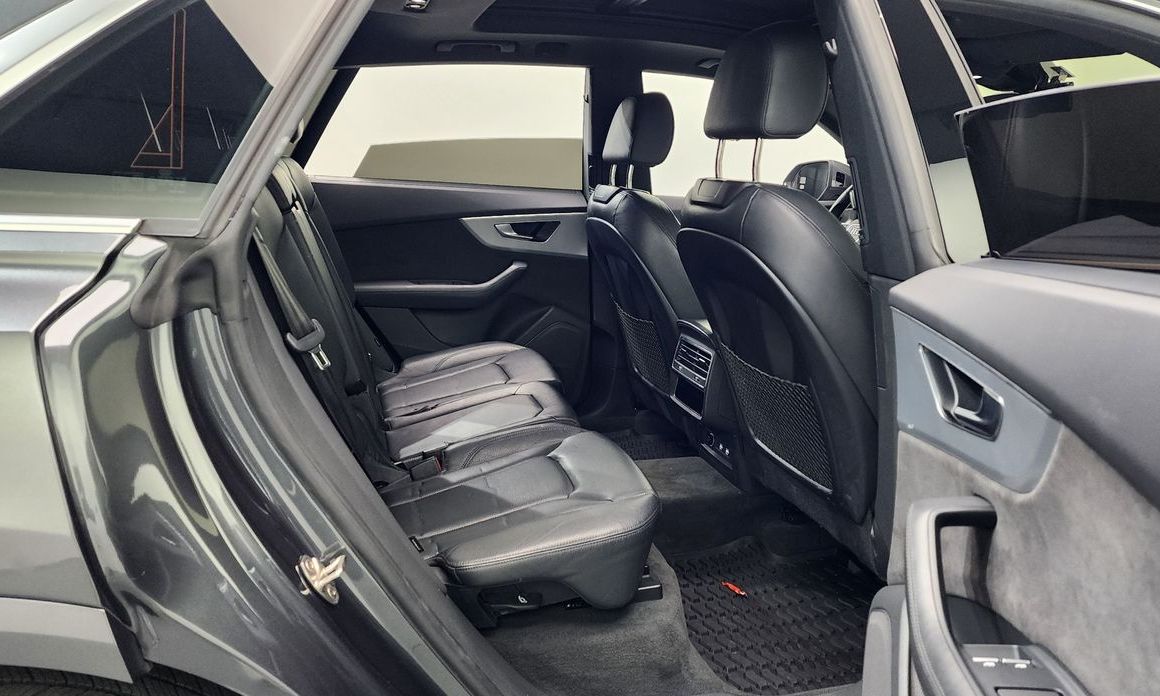 Audi Q8 2020