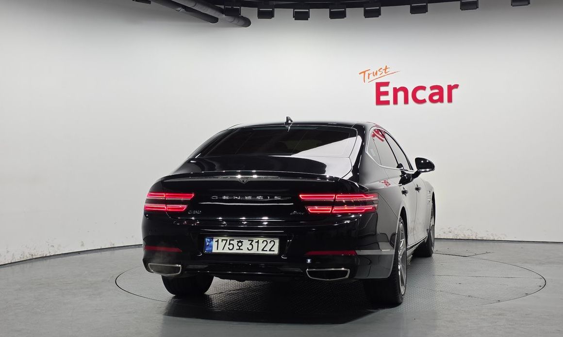 Genesis G80 2023