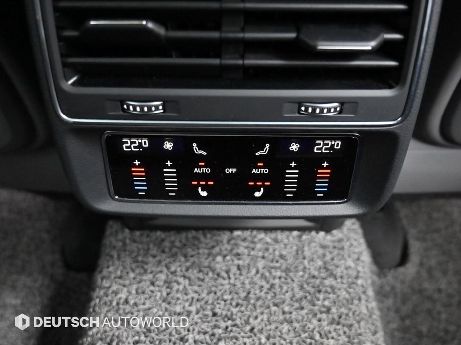 Audi Q8 2021