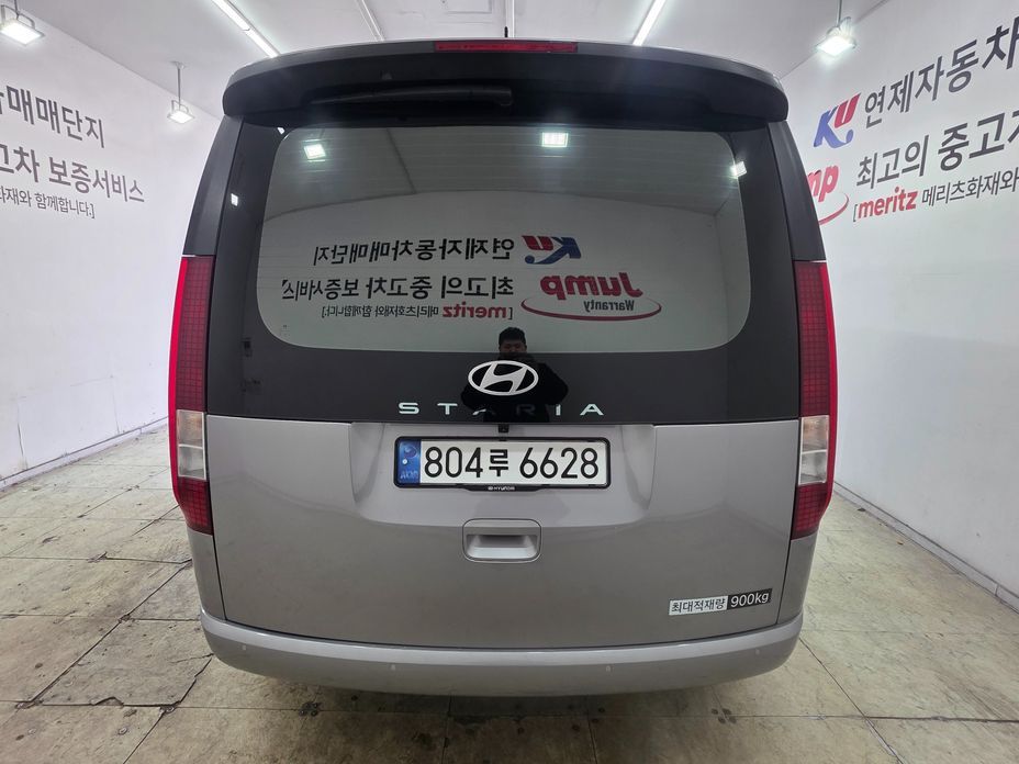 Hyundai Staria 2025