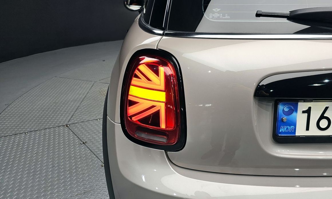 Mini Cooper 2024