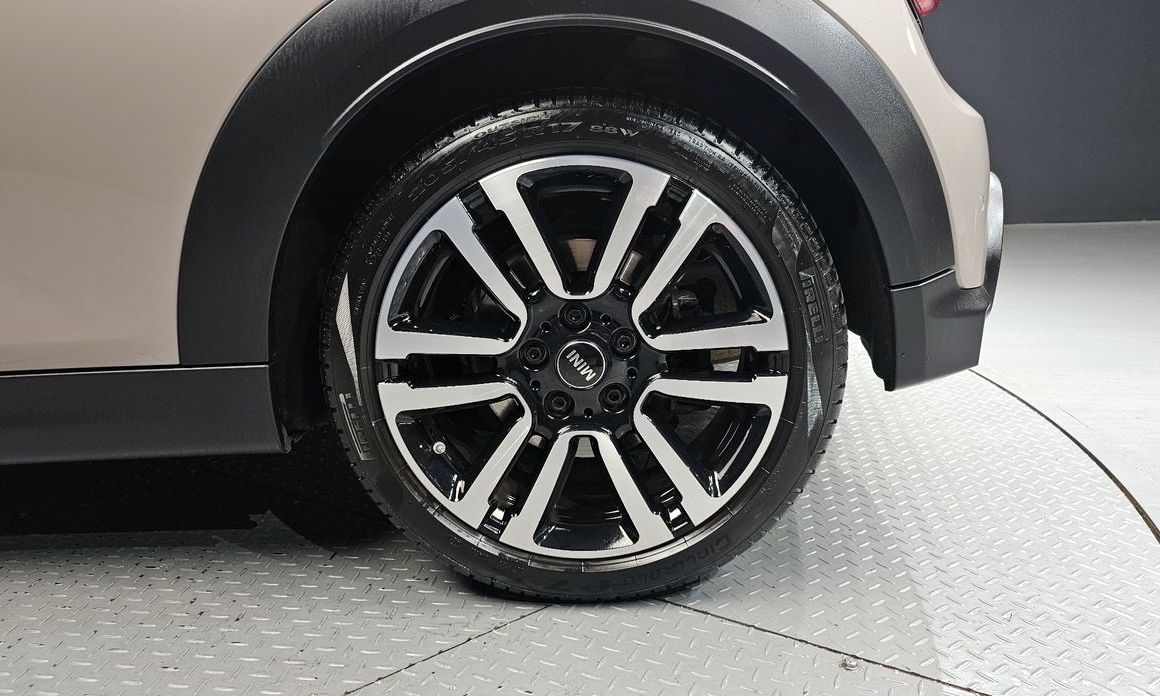 Mini Cooper 2024