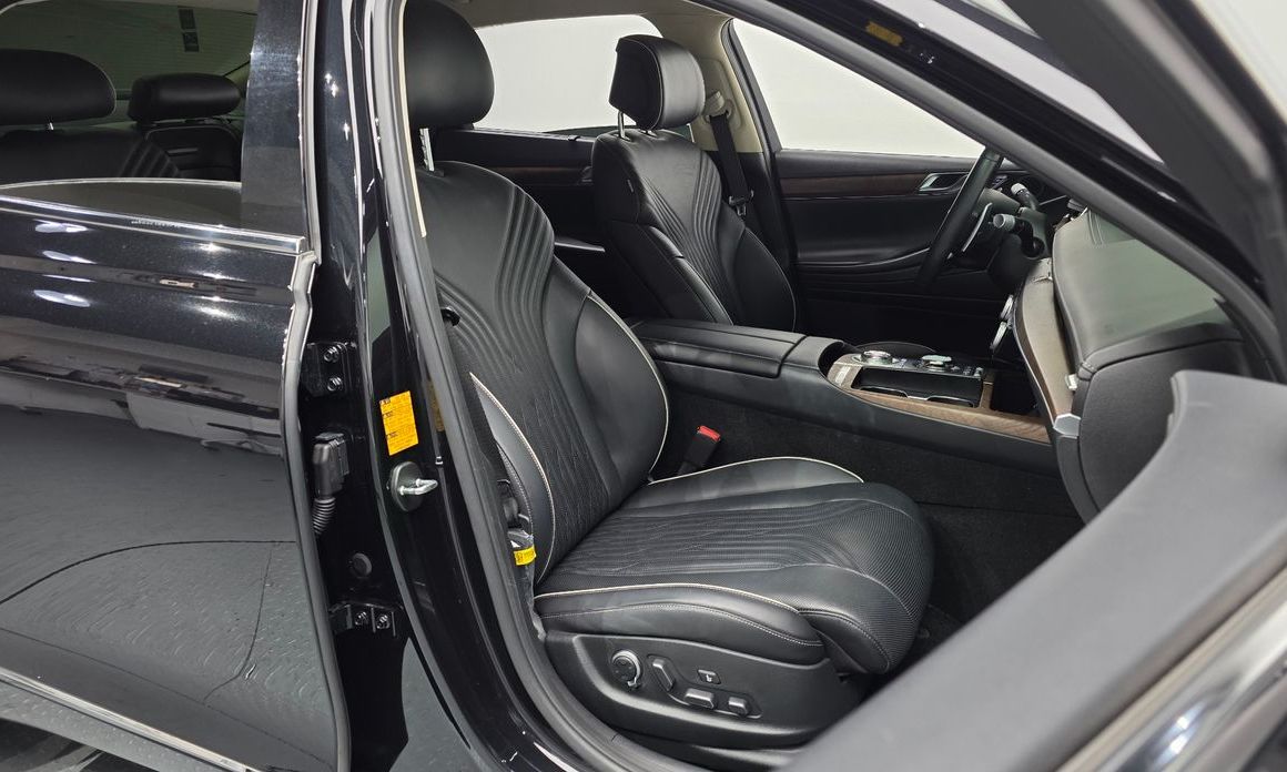 Genesis G80 2023