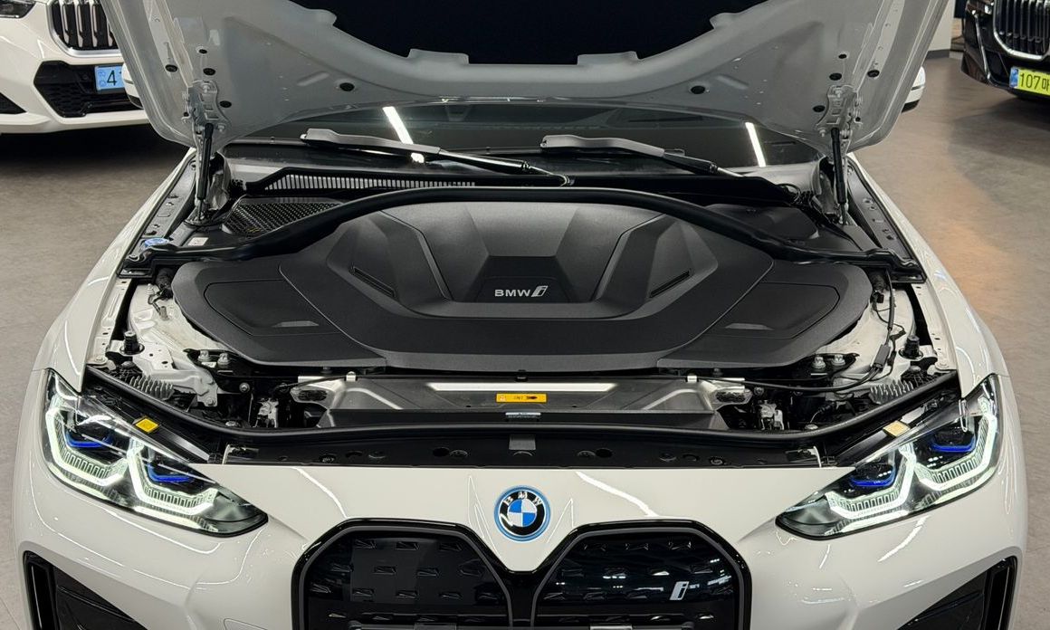 BMW i4 2024