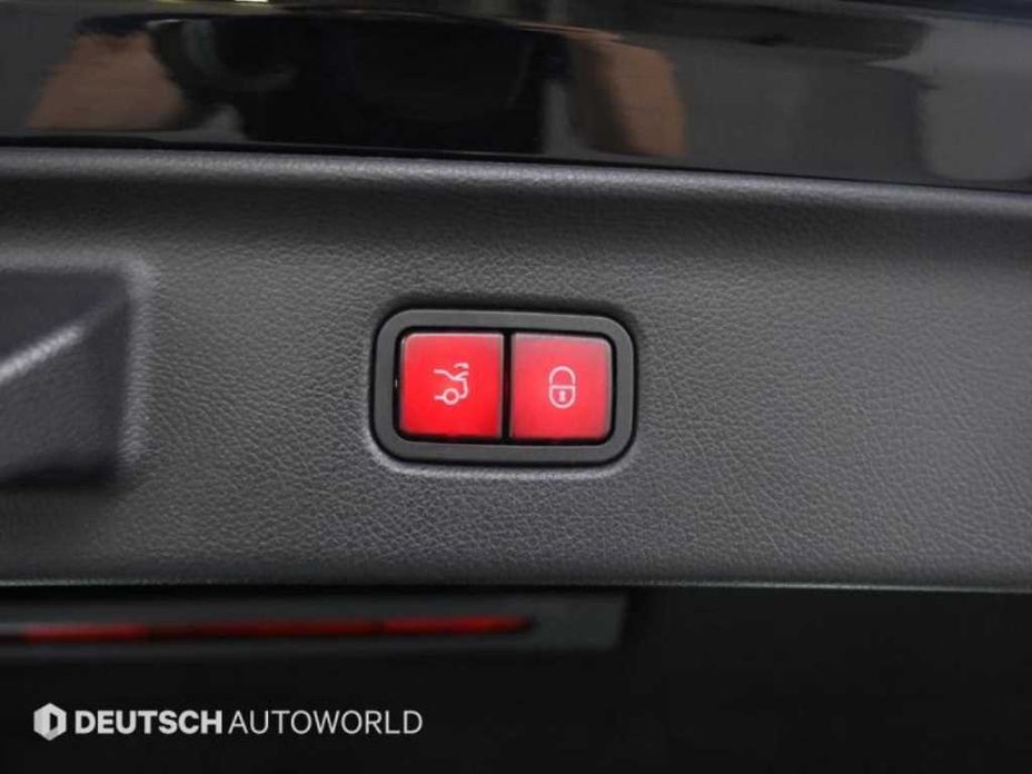 Mercedes-Benz S-Class 2023