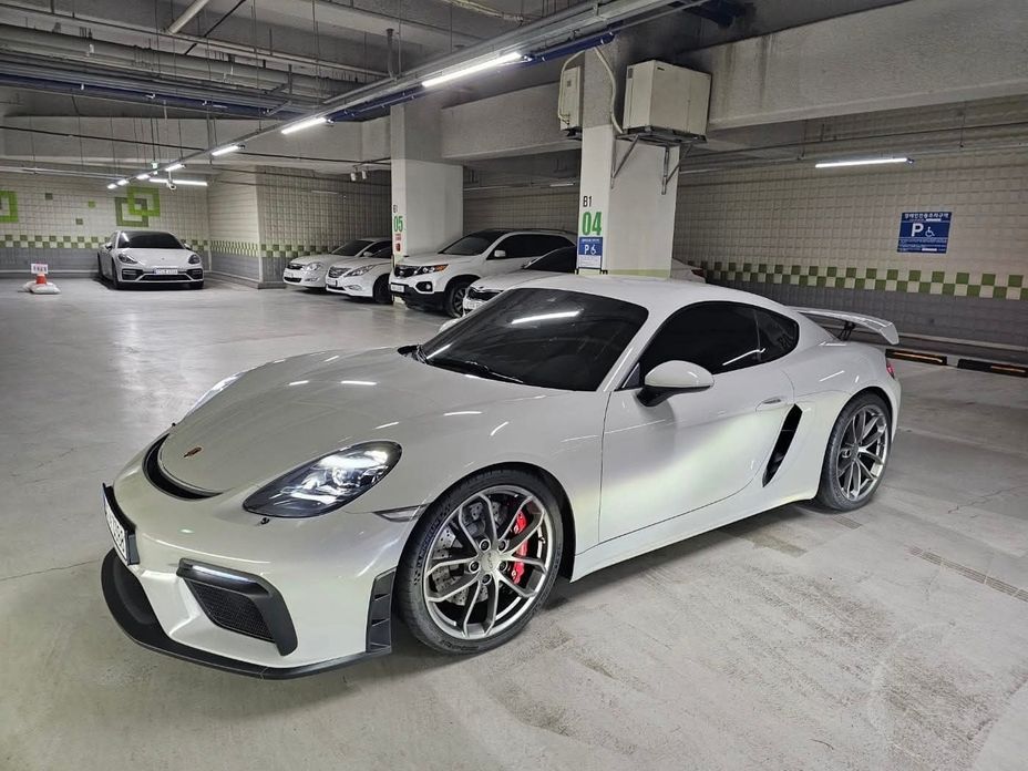 Porsche 718 2023
